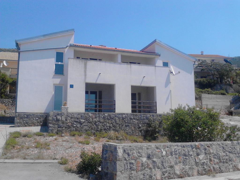 Apartments Radica Senj  Kamer foto