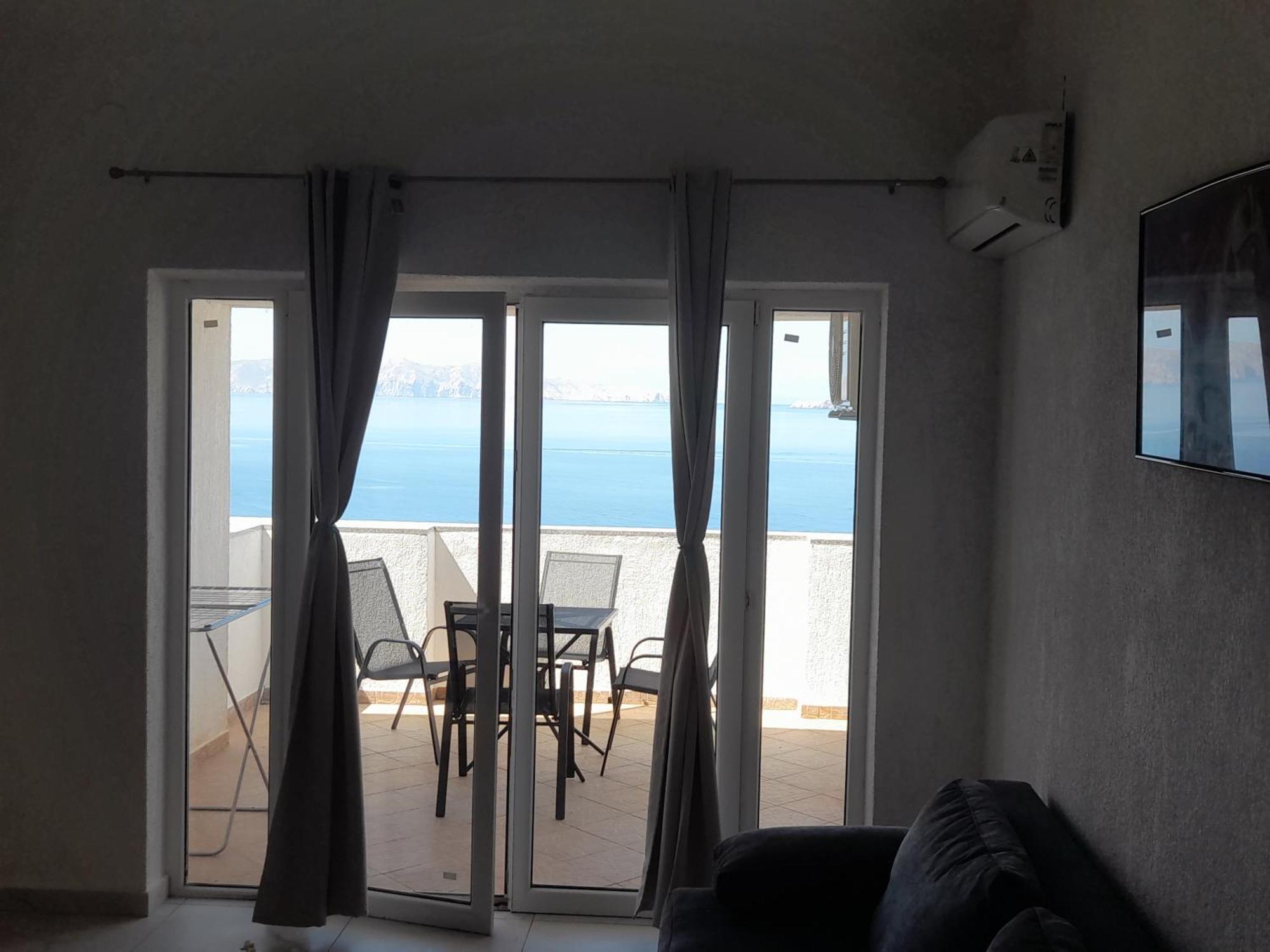 Apartments Radica Senj  Buitenkant foto